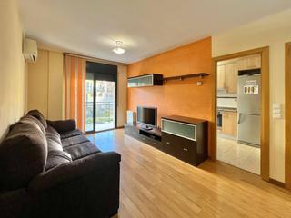 Miete Etagenwohnung  Montserrat. Piso de 3 habitaciones con piscina comunitaria