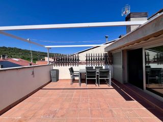 Location Appartement  Calle canigo. Bonito dúplex en torrelavit