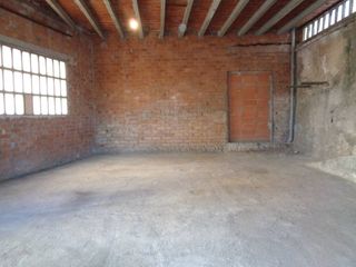 Miete Geschäftsraum  Calle la carretera. Local en sant pere de riudebitlles