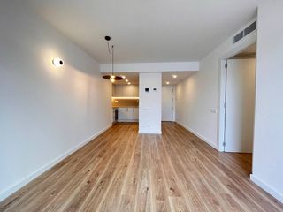 Rent Flat  Calle tinent coronel sagués. Piso en lloguer en sant sadurní danoia
