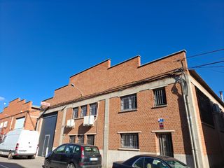 Fabrikhalle  Calle uranio