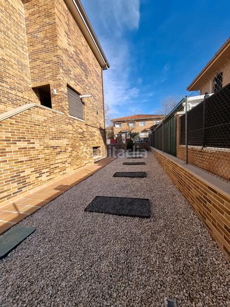 Foto 85387f77-61cb-45b1-94b2-e2dd7891d2b8. Casa bifamiliare con riscaldamento parcheggio in Centro Villaviciosa de Odón