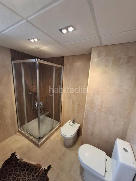 Foto 23322919-ae67-4674-b7be-19788d9bc7d2. Doppelhaus mit heizung parking in Centro Villaviciosa de Odón