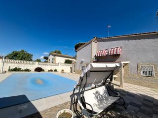 Chalet in Calle del retablo 9