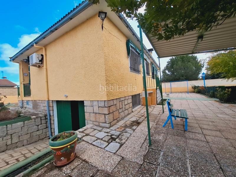 Foto 9375f070-5655-4f91-9ca8-036a74e97857. Xalet a calle valcarrillo del alberche m 82x a Almorox