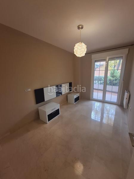 Foto 8b8ca7c3-2336-4e9c-8b40-c5e1956fd409. Location appartement dans avenida del príncipe de asturias 6 dans Villaviciosa de Odón