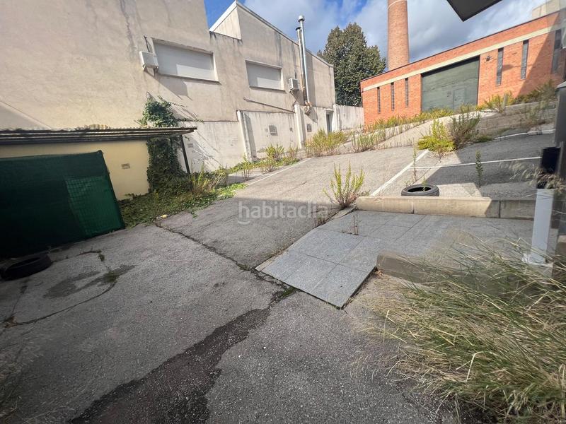 Foto 5df130c3-7216-434f-b355-07c4859bc718. Traspàs local comercial a Ca n'Aurell Terrassa