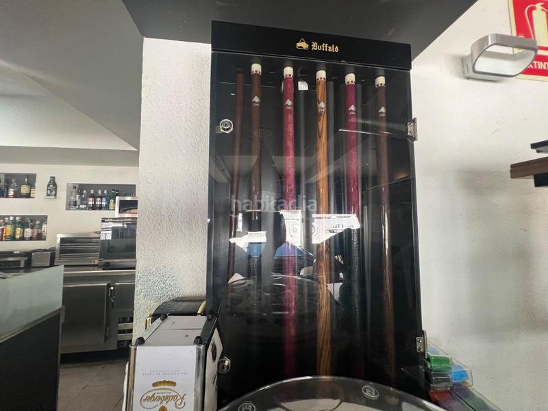 Foto f168b1a6-87a9-44d8-8997-a78812a7aec1. Traspàs local comercial a Ca n'Aurell Terrassa