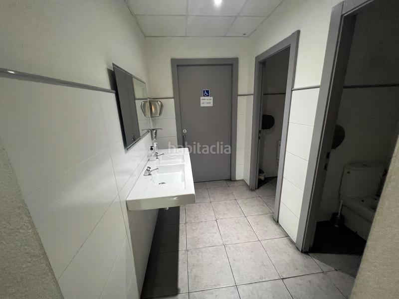 Foto 487d2214-f3a9-4e26-b6d7-e90ca8688bab. Traspaso local comercial traspaso local social de billares y club en zona centro en Terrassa