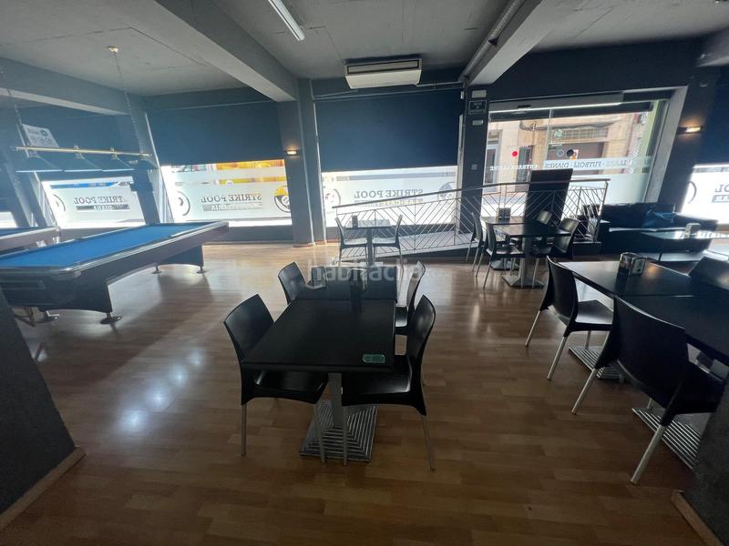 Foto 9b97fbd6-8fea-42cd-a1c3-223a989a3213. Lloguer local comercial a Ca n'Aurell Terrassa