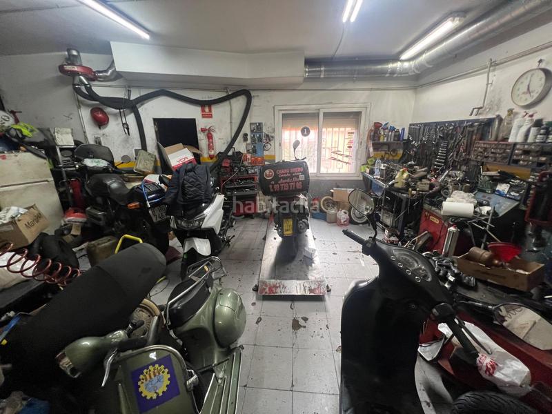 Foto 2f63983b-4a25-437c-aa4e-a0067fc52415. Local comercial a Creu Alta Sabadell