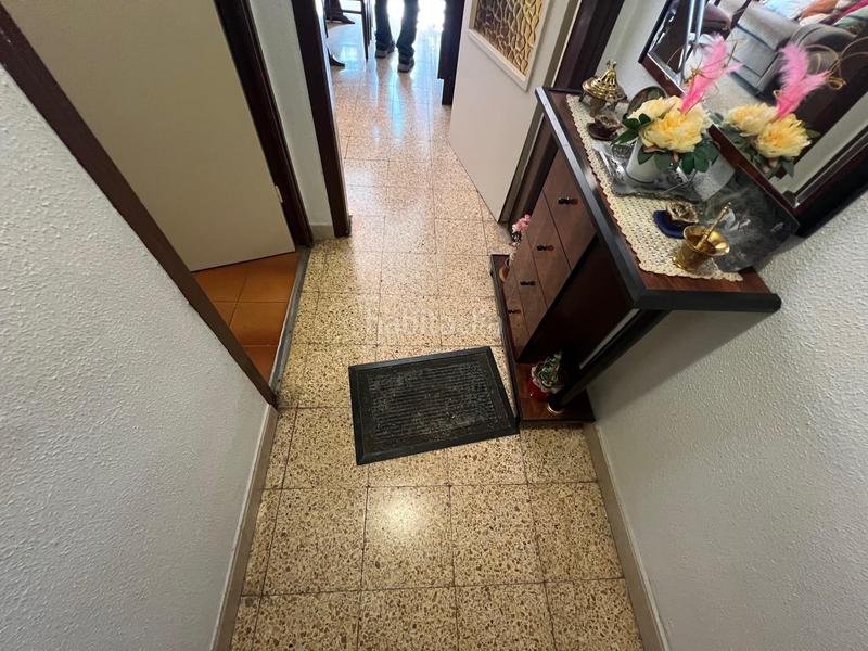 Foto 10efccb5-3ebd-41ac-8682-718fb9815d61. Piso primera planta sin ascensor con tres habitaciones en Can Rull cifuentes en Sabadell