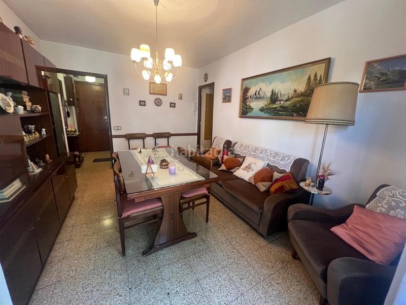 Foto d7d025de-fbf3-4b32-b608-57773d3e7e31. Piso primera planta sin ascensor con tres habitaciones en Can Rull cifuentes en Sabadell