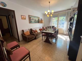 Appartamento in Can Rull. Primera planta sin ascensor con tres habitaciones en can rull ci
