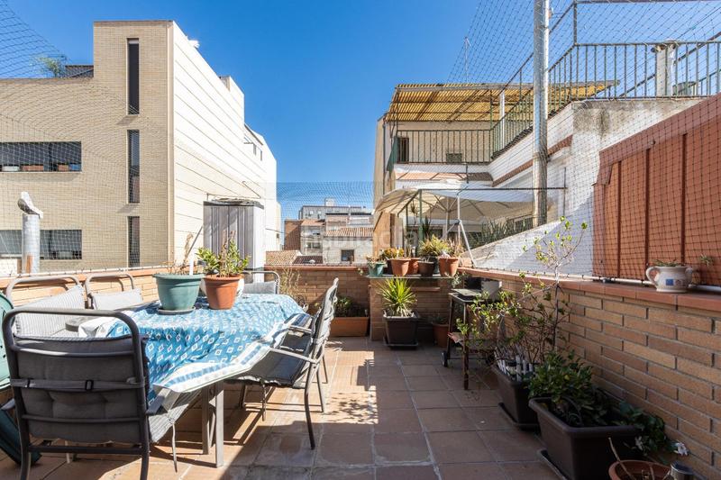 Foto 36fbeed9-dd91-4956-89ed-8805aba097fe. Semi detached house with heating parking in La Romànica Barberà del Vallès