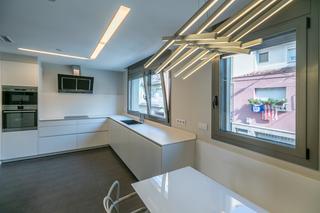 Casa a Creu Alta. Creu alta  casa minimalista con piscina y ascensor!!