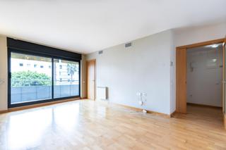 Pis a Centre. Piso reformado ubicado en el centro de sabadell