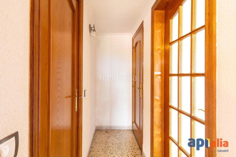 Foto c7b7f75c-0792-4911-8a21-d6acca69a6c4. Flat with heating in Torre-romeu Sabadell