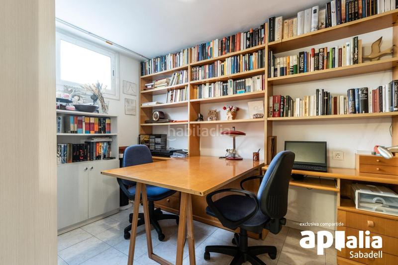 Foto 43ac7e5d-842a-429c-8002-b5faac6a4fd2. Casa  junto hotel urpí , Creu Alta en Creu Alta Sabadell