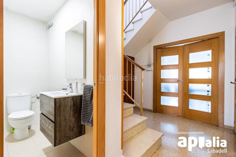 Foto 831711a0-a4e5-40f7-a085-b8dece6b06f6. Casa  junto hotel urpí , Creu Alta en Creu Alta Sabadell