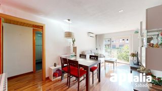 Appartement à Centre-Eixample-Can Llobet. Vivienda reformada en barbera del valles