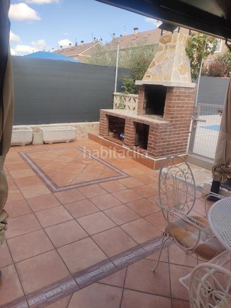 Foto 849962f6-1336-406d-b226-8206d2a427ad. Casa adossada amb calefacció piscina a Vallehermoso Azuqueca de Henares