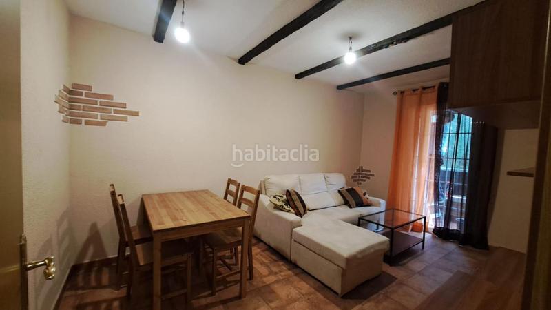 Foto a9ffcbf5-86b2-43b2-b214-10a6f17bac2c. Location appartement dans Los Rosales Madrid