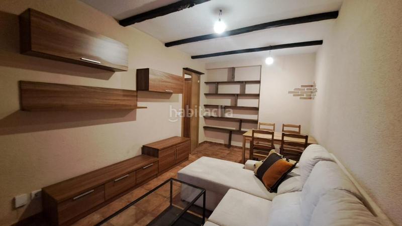 Foto 95e695b9-0e5a-4223-8791-ac6f8428e537. Alquiler piso en Los Rosales Madrid