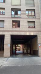 Aparcament cotxe a Calle GALILEO 104