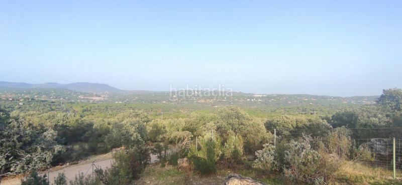 Foto 50ae404d-7517-4dae-baa3-711b2b80d010. Fondo rustico in Casa Amarilla Galapagar