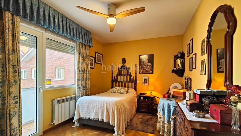 Foto 19755f57-ee72-4a30-af7c-6f8bcd2728db. Maison jumelée dans calle eduardo costa 13 dans Colonia Torrelodones