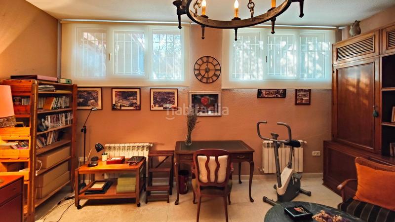 Foto 3b579507-9448-4b2e-a5dd-f3584372da63. Maison jumelée dans calle eduardo costa 13 dans Colonia Torrelodones