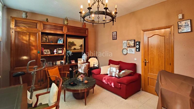 Foto 5c2ce592-2114-461c-9541-b1e8861a318d. Maison jumelée dans calle eduardo costa 13 dans Colonia Torrelodones