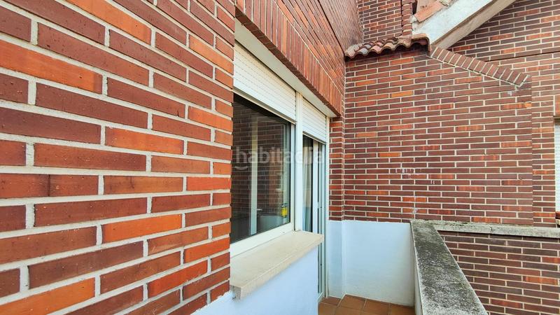 Foto 86270d2b-8cfd-433c-85f0-71a87dcd4e02. Maison jumelée dans calle eduardo costa 13 dans Colonia Torrelodones