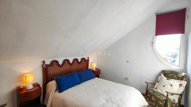 Foto 922588ad-d346-472f-9881-affe85fdd9ca. Maison jumelée dans calle eduardo costa 13 dans Colonia Torrelodones