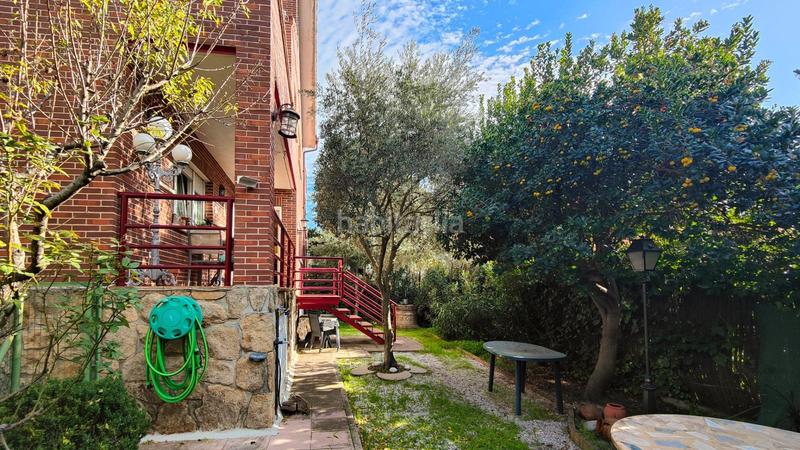 Foto f1dbc9ee-5ec2-4fd1-9198-d4bdead2241a. Maison jumelée dans calle eduardo costa 13 dans Colonia Torrelodones