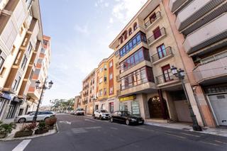 Duplex  Avenida juan carlos i. Magnfico dplex en pleno centro de plasencia