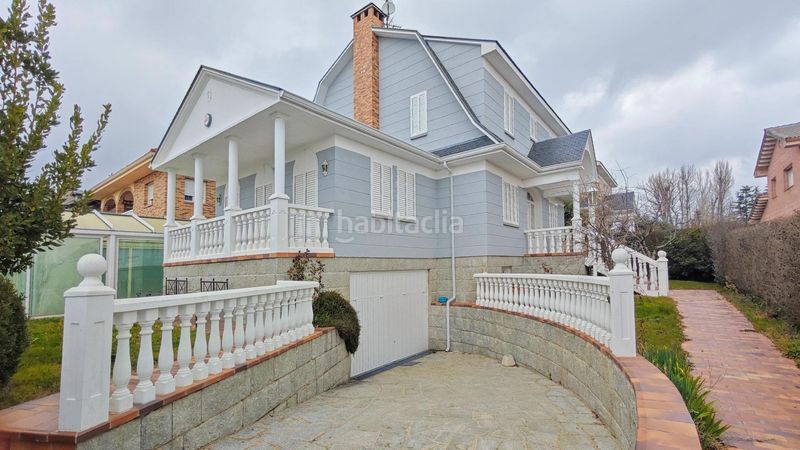 Foto 14dc7e99-778a-4f6c-b800-8084e889978a. Xalet amb aparcament piscina a Guadarrama