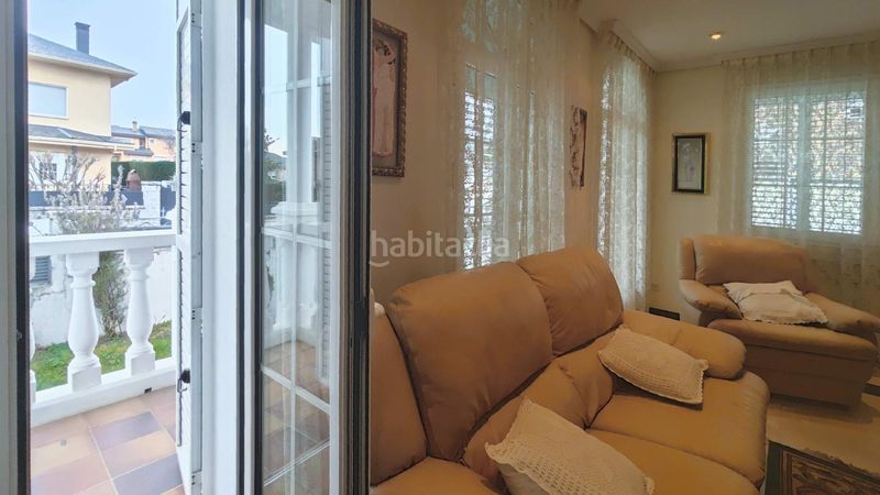 Foto 55f2e4c0-6046-4770-951e-909bfc4ce18c. Xalet amb aparcament piscina a Guadarrama