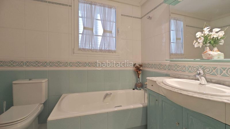 Foto 6dd9bbaf-9e35-49e8-b4c7-5f8624b9c0d1. Xalet amb aparcament piscina a Guadarrama