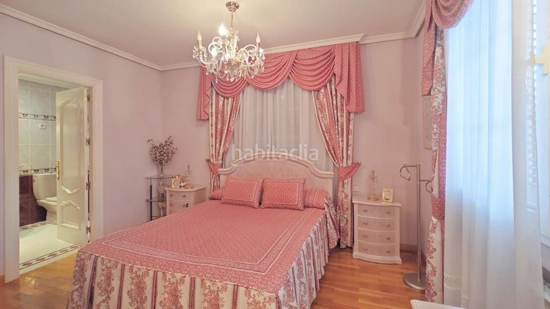 Foto 8147ac90-407a-4c77-8714-4f633108b68a. Xalet amb aparcament piscina a Guadarrama