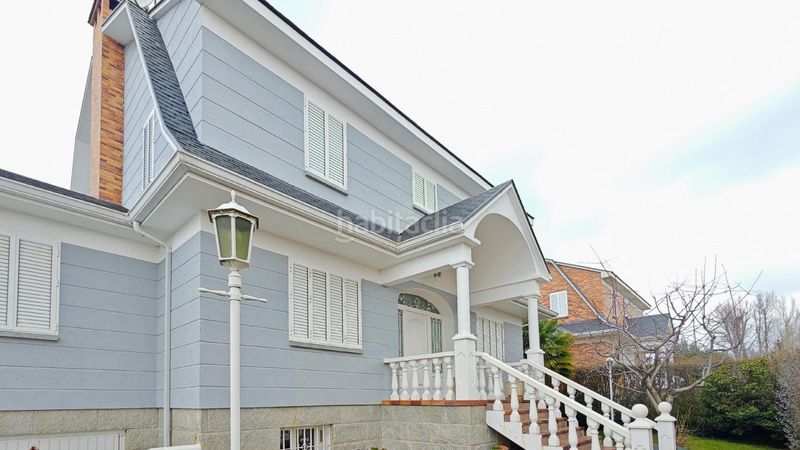 Foto 82999b15-b5fa-46b9-a772-080cbc6fd2c6. Xalet amb aparcament piscina a Guadarrama