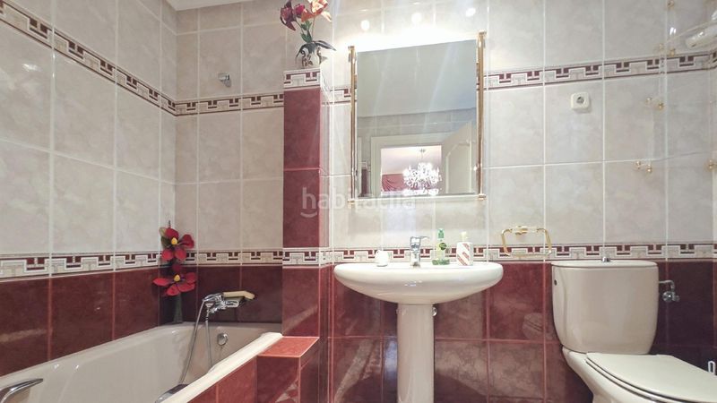 Foto 89a25863-88a6-4ba0-9d66-7b1d1a0dd547. Xalet amb calefacció aparcament piscina a Guadarrama