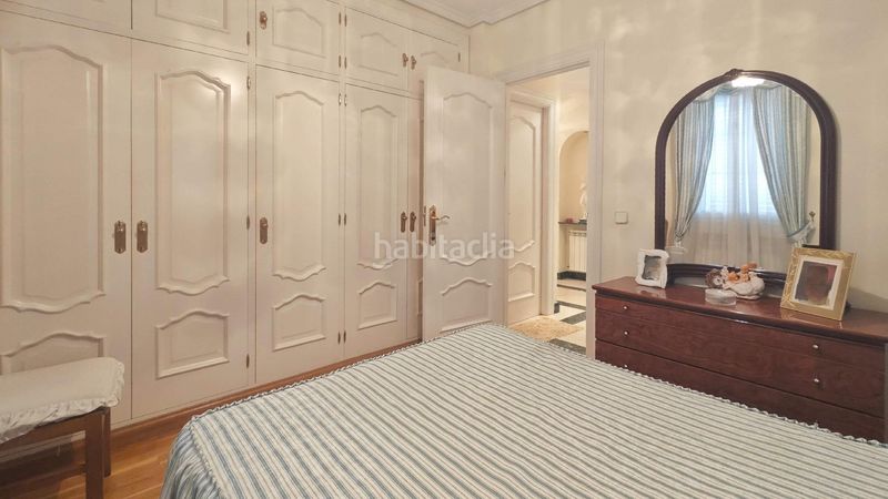 Foto c20fbba9-2b48-4b1a-a927-7ede0cd7bd46. Xalet amb aparcament piscina a Guadarrama