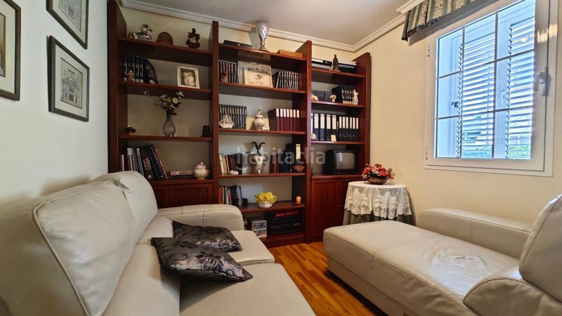 Foto c22c3403-a16b-4a6d-857a-dd2587270d0a. Xalet amb aparcament piscina a Guadarrama