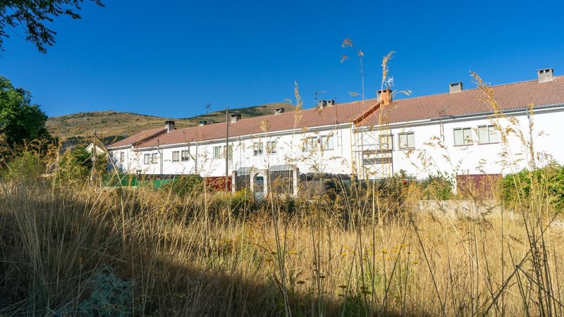 Foto 4f1b5d26-ecc8-4fef-b754-cb87cd004d7d. Terreny residencial a Los Ángeles de San Rafael Espinar (El)