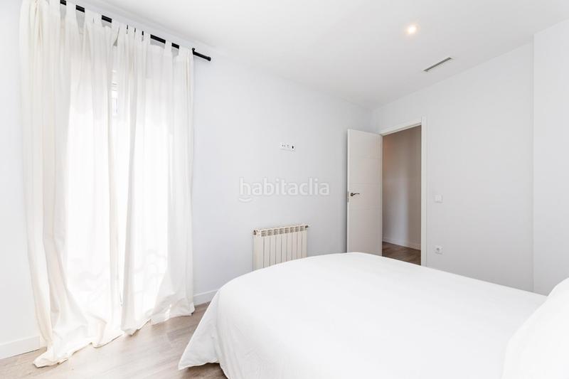 Foto c6e26044-5a77-49ff-8100-c600bc38a7a7. Àtic a glorieta general alvarez de castro 3 a Trafalgar Madrid