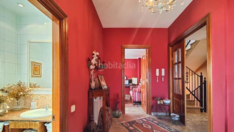 Foto 848f3eb5-4dc7-4d26-9bcd-caf5baaacc95. Xalet amb calefacció aparcament piscina a Salud y Alegría - El Lago Torrelodones