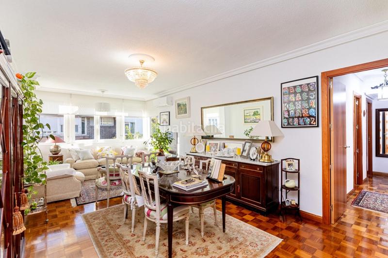 Foto 86f3dbd2-6fba-4a0c-b5a8-b7fea37b374d. Flat with heating parking pool in Los Ángeles-Jarandilla Torrelodones