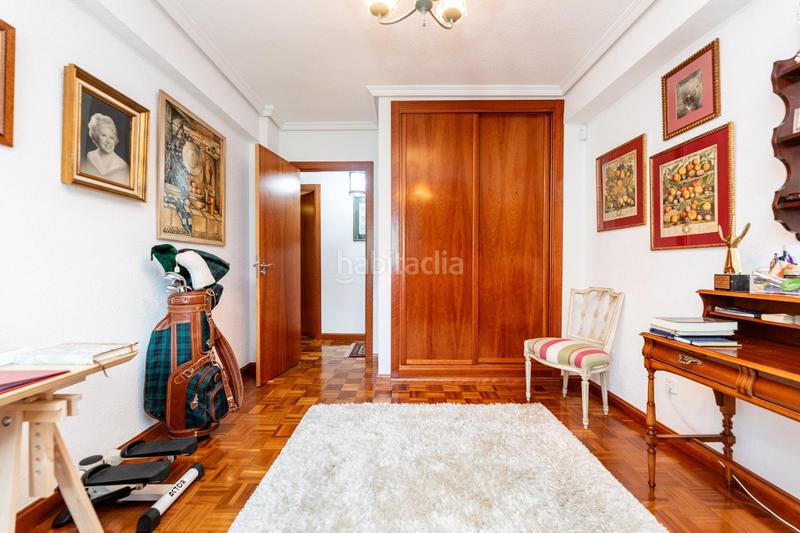 Foto 87407cc8-48c5-4fbb-9edf-cfd9c54061c2. Flat with heating parking pool in Los Ángeles-Jarandilla Torrelodones